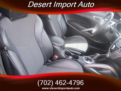 2016 Hyundai VELOSTER   - Photo 13 - Las Vegas, NV 89146