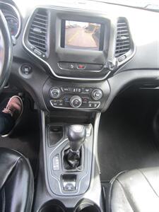 2019 Jeep Cherokee Altitude   - Photo 20 - Las Vegas, NV 89146