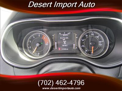 2019 Jeep Cherokee Altitude   - Photo 18 - Las Vegas, NV 89146