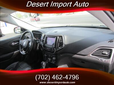 2019 Jeep Cherokee Altitude   - Photo 12 - Las Vegas, NV 89146