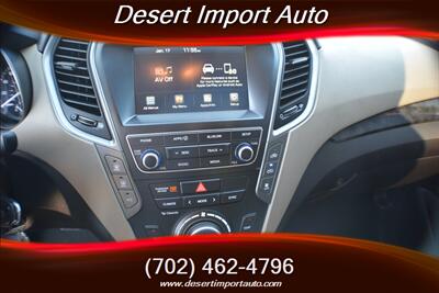 2017 Hyundai Santa Fe SE   - Photo 19 - Las Vegas, NV 89146