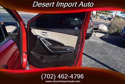 2017 Hyundai Santa Fe SE   - Photo 36 - Las Vegas, NV 89146