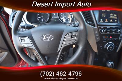 2017 Hyundai Santa Fe SE   - Photo 18 - Las Vegas, NV 89146