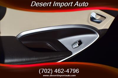 2017 Hyundai Santa Fe SE   - Photo 39 - Las Vegas, NV 89146