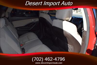 2017 Hyundai Santa Fe SE   - Photo 28 - Las Vegas, NV 89146