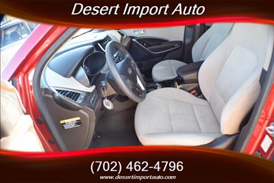 2017 Hyundai Santa Fe SE   - Photo 14 - Las Vegas, NV 89146