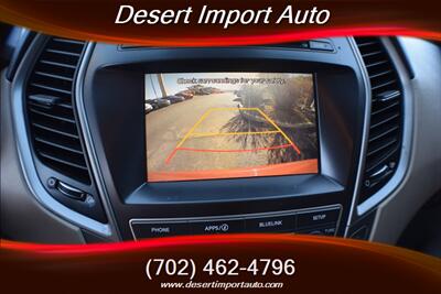 2017 Hyundai Santa Fe SE   - Photo 21 - Las Vegas, NV 89146