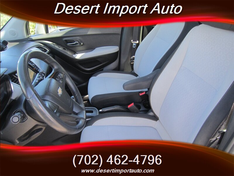 2018 Chevrolet Trax LS - Photo 13 - Las Vegas, NV 89146