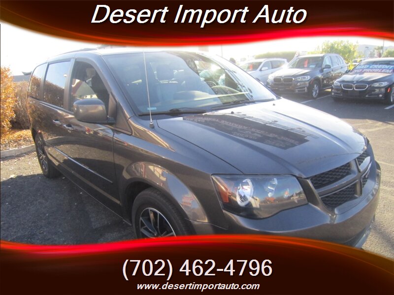 2017 Dodge Grand Caravan GT's photo