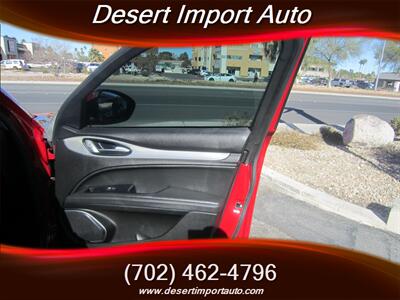 2018 Alfa Romeo Stelvio Sport   - Photo 38 - Las Vegas, NV 89146