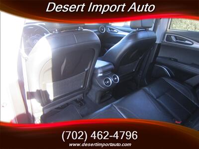 2018 Alfa Romeo Stelvio Sport   - Photo 27 - Las Vegas, NV 89146