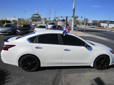 2018 Nissan Altima SR   - Photo 6 - Las Vegas, NV 89146