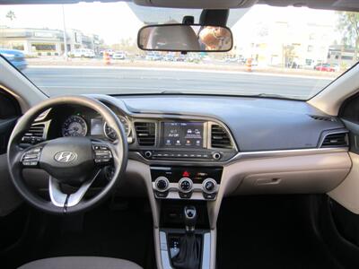 2019 Hyundai ELANTRA SEL   - Photo 12 - Las Vegas, NV 89146