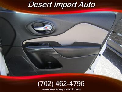 2016 Jeep Cherokee Sport   - Photo 32 - Las Vegas, NV 89146