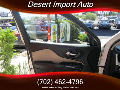2016 Jeep Cherokee Sport   - Photo 29 - Las Vegas, NV 89146