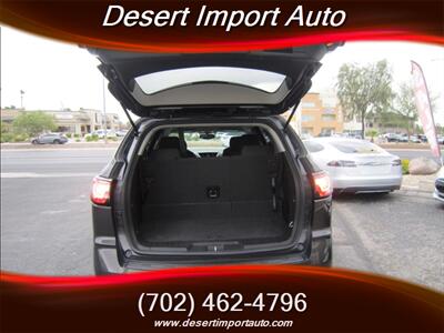 2017 Chevrolet Traverse LT   - Photo 10 - Las Vegas, NV 89146