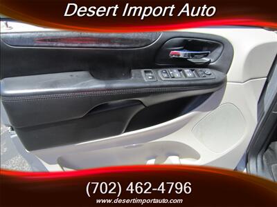 2014 Dodge Grand Caravan SE   - Photo 31 - Las Vegas, NV 89146