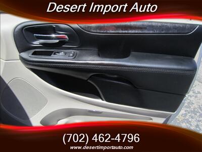 2014 Dodge Grand Caravan SE   - Photo 33 - Las Vegas, NV 89146