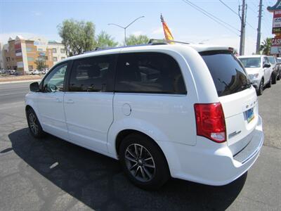 2017 Dodge Grand Caravan SXT   - Photo 5 - Las Vegas, NV 89146