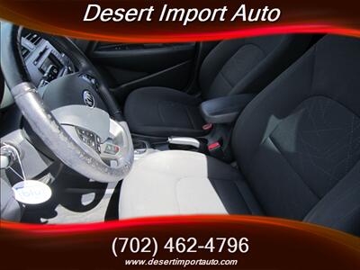 2013 Kia Rio 5-Door EX   - Photo 11 - Las Vegas, NV 89146