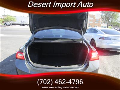 2018 Chevrolet Malibu LT   - Photo 9 - Las Vegas, NV 89146