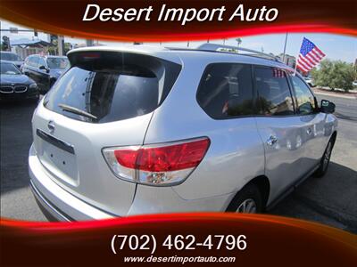 2015 Nissan Pathfinder S - Photo 4 - Las Vegas, NV 89146