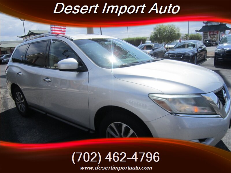 2015 Nissan Pathfinder S - Photo 2 - Las Vegas, NV 89146