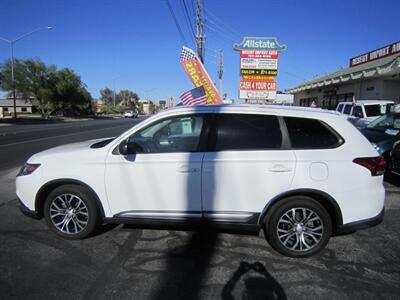 2016 Mitsubishi Outlander SE   - Photo 4 - Las Vegas, NV 89146