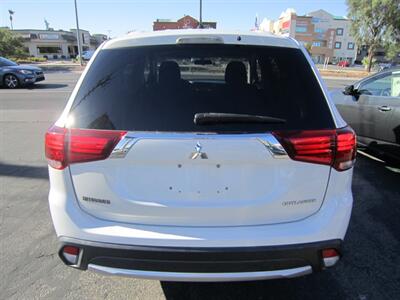 2016 Mitsubishi Outlander SE   - Photo 8 - Las Vegas, NV 89146