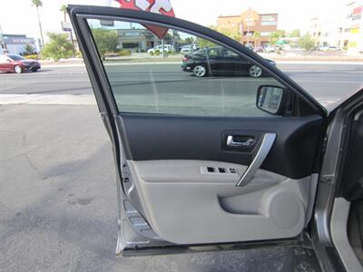 2013 Nissan Rogue S   - Photo 21 - Las Vegas, NV 89146