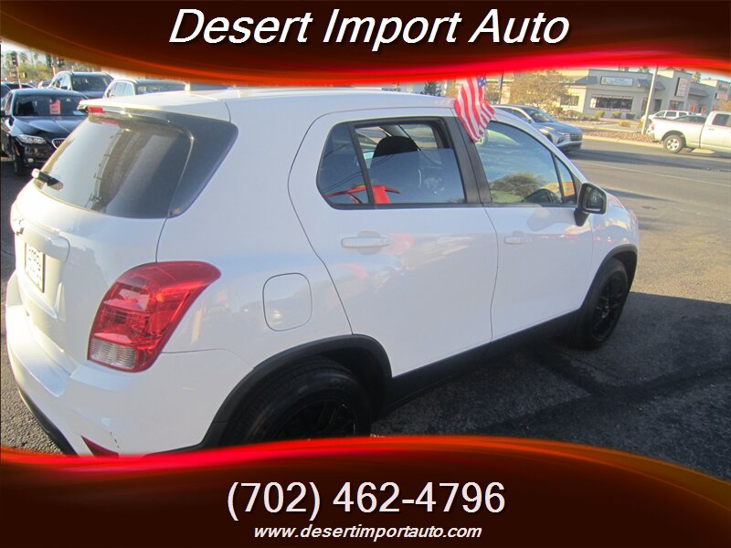 2019 Chevrolet Trax LS - Photo 5 - Las Vegas, NV 89146