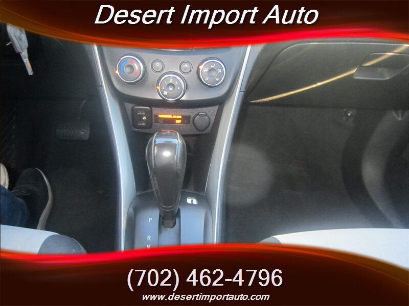 2019 Chevrolet Trax LS - Photo 18 - Las Vegas, NV 89146