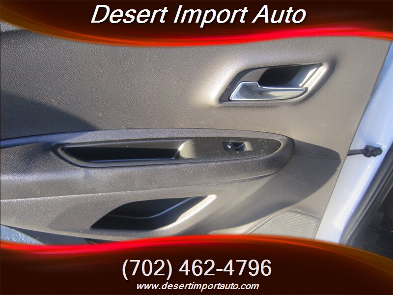 2019 Chevrolet Trax LS - Photo 31 - Las Vegas, NV 89146