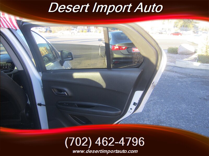 2019 Chevrolet Trax LS - Photo 32 - Las Vegas, NV 89146