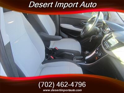 2019 Chevrolet Trax LS - Photo 12 - Las Vegas, NV 89146