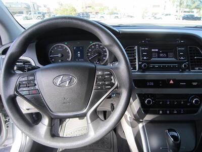 2017 Hyundai SONATA SE   - Photo 15 - Las Vegas, NV 89146