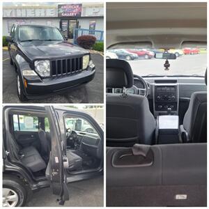 2011 Jeep Liberty Sport   - Photo 1 - Toledo, OH 43609