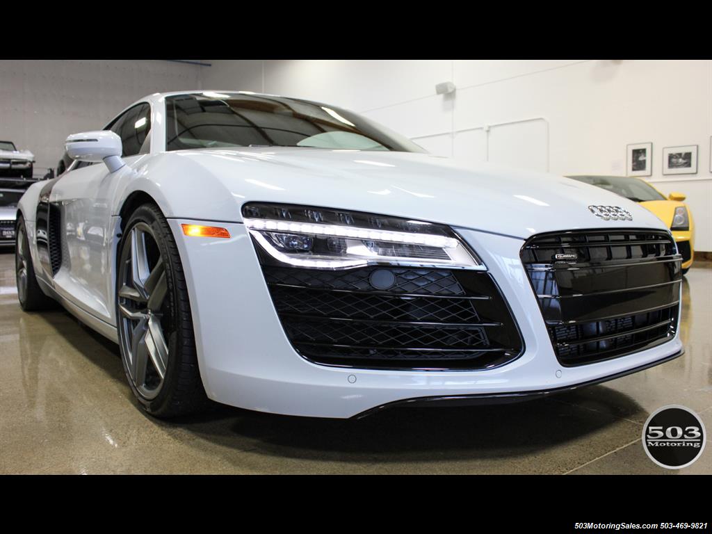 2014 Audi R8 4.2 quattro; Loaded Spec Manual in Suzuka Gray!   - Photo 7 - Beaverton, OR 97005