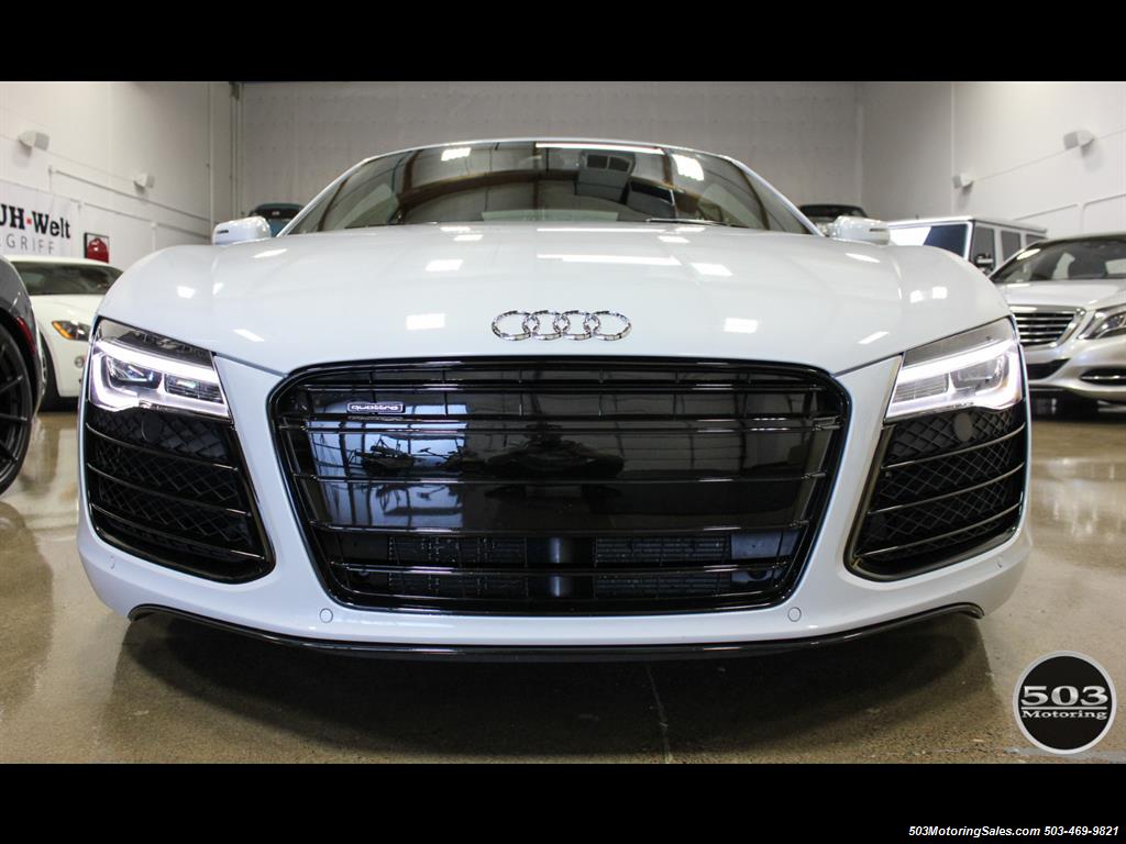 2014 Audi R8 4.2 quattro; Loaded Spec Manual in Suzuka Gray!   - Photo 8 - Beaverton, OR 97005