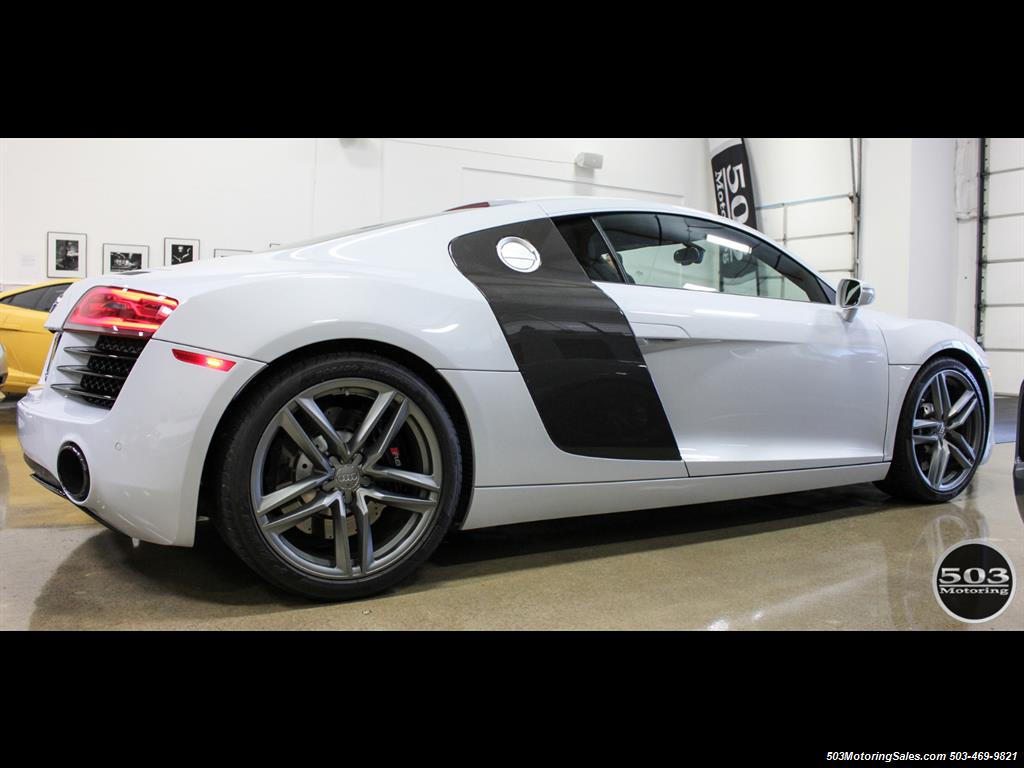 2014 Audi R8 4.2 quattro; Loaded Spec Manual in Suzuka Gray!   - Photo 6 - Beaverton, OR 97005