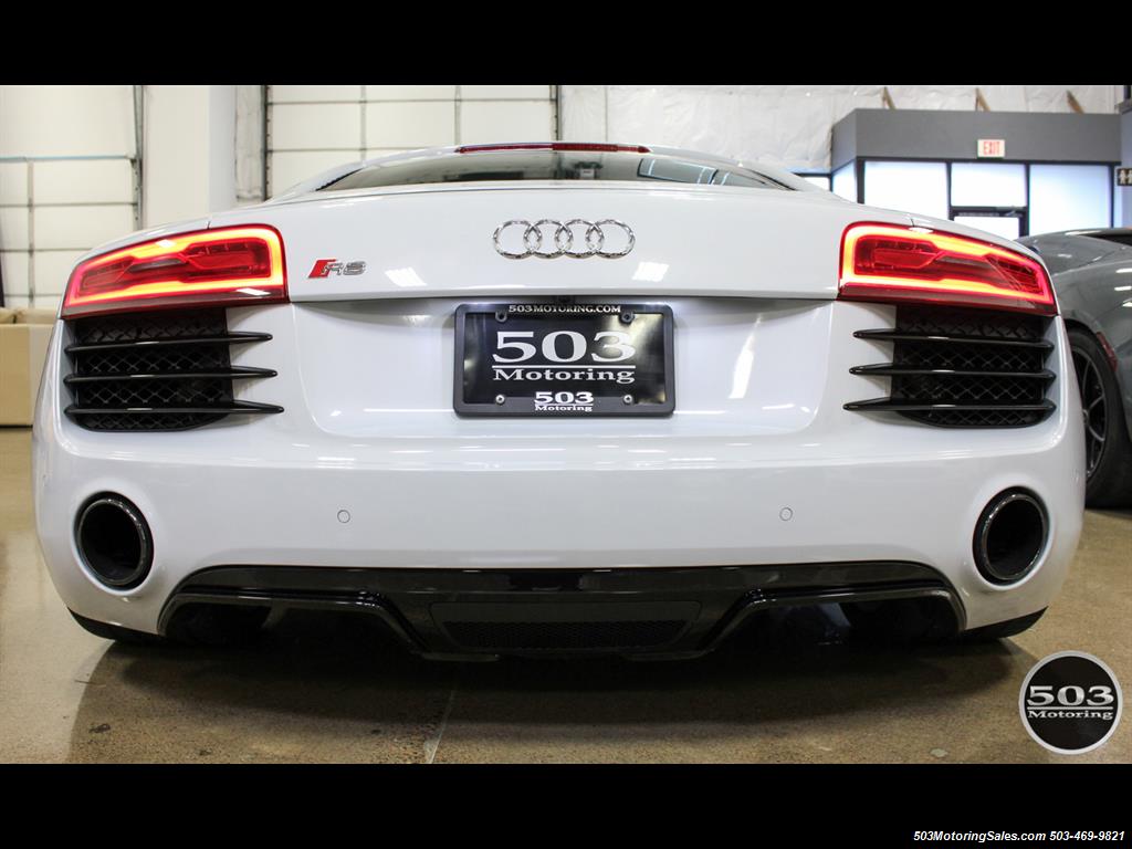 2014 Audi R8 4.2 quattro; Loaded Spec Manual in Suzuka Gray!   - Photo 4 - Beaverton, OR 97005