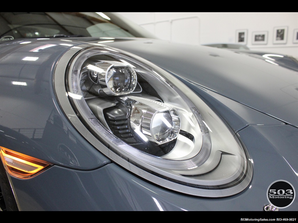 2017 Porsche 911 Turbo S; Graphite Blue/Black, Perfect Spec!   - Photo 13 - Beaverton, OR 97005