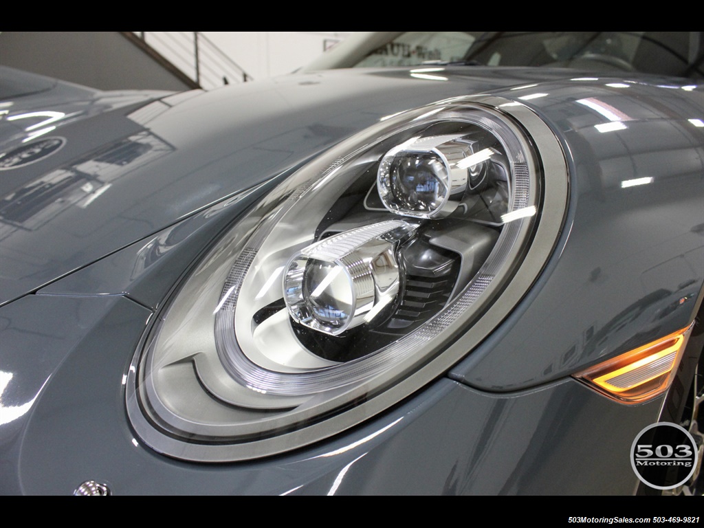 2017 Porsche 911 Turbo S; Graphite Blue/Black, Perfect Spec!   - Photo 12 - Beaverton, OR 97005