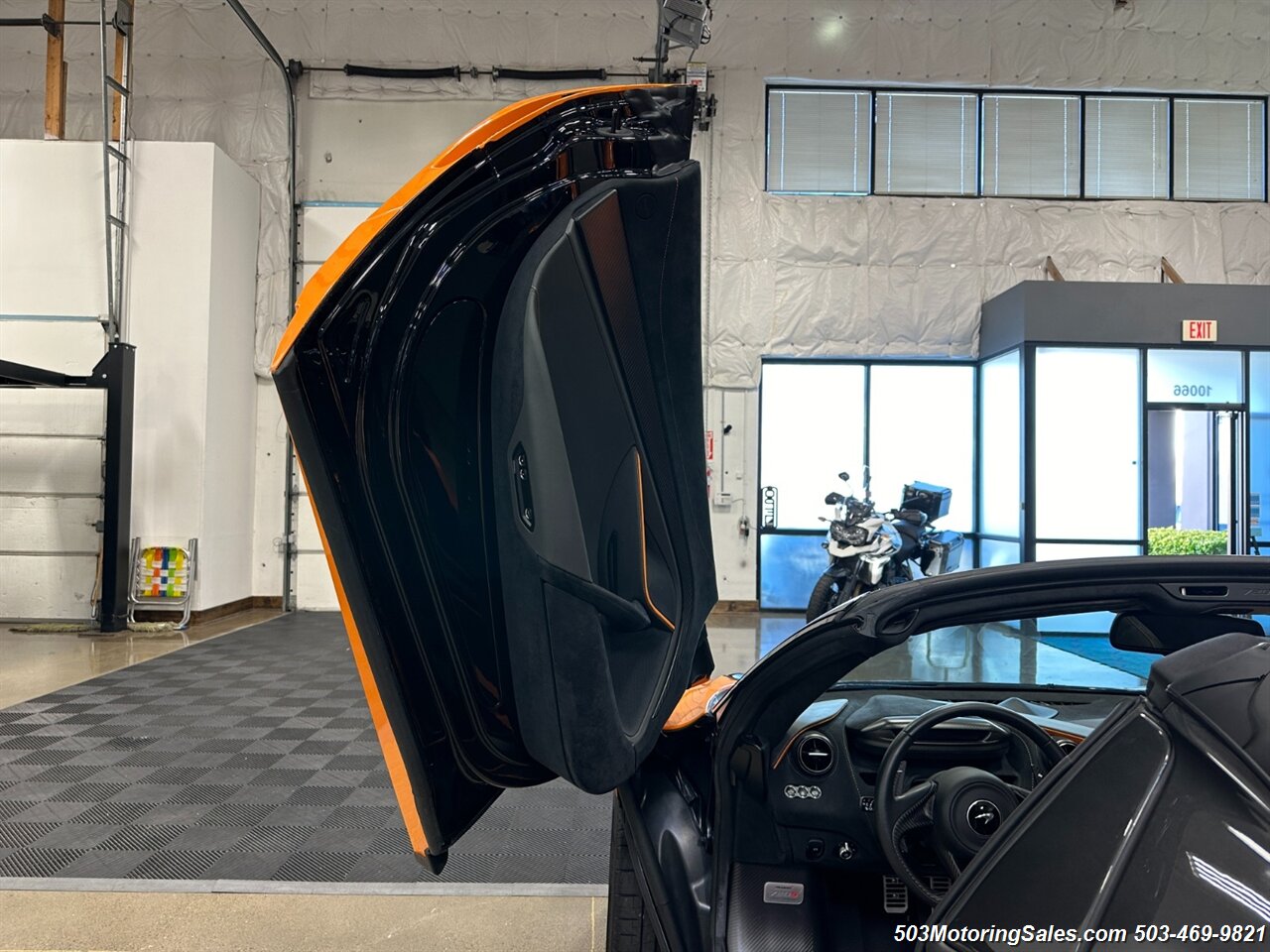 2020 McLaren 720S Performance Spider   - Photo 55 - Beaverton, OR 97005