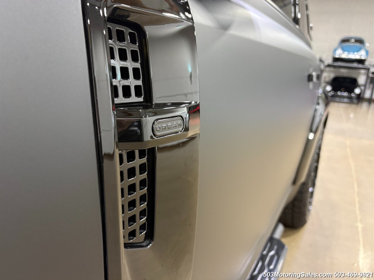 2023 Land Rover Defender 90 V8 URBAN - Photo 5 - Beaverton, OR 97005