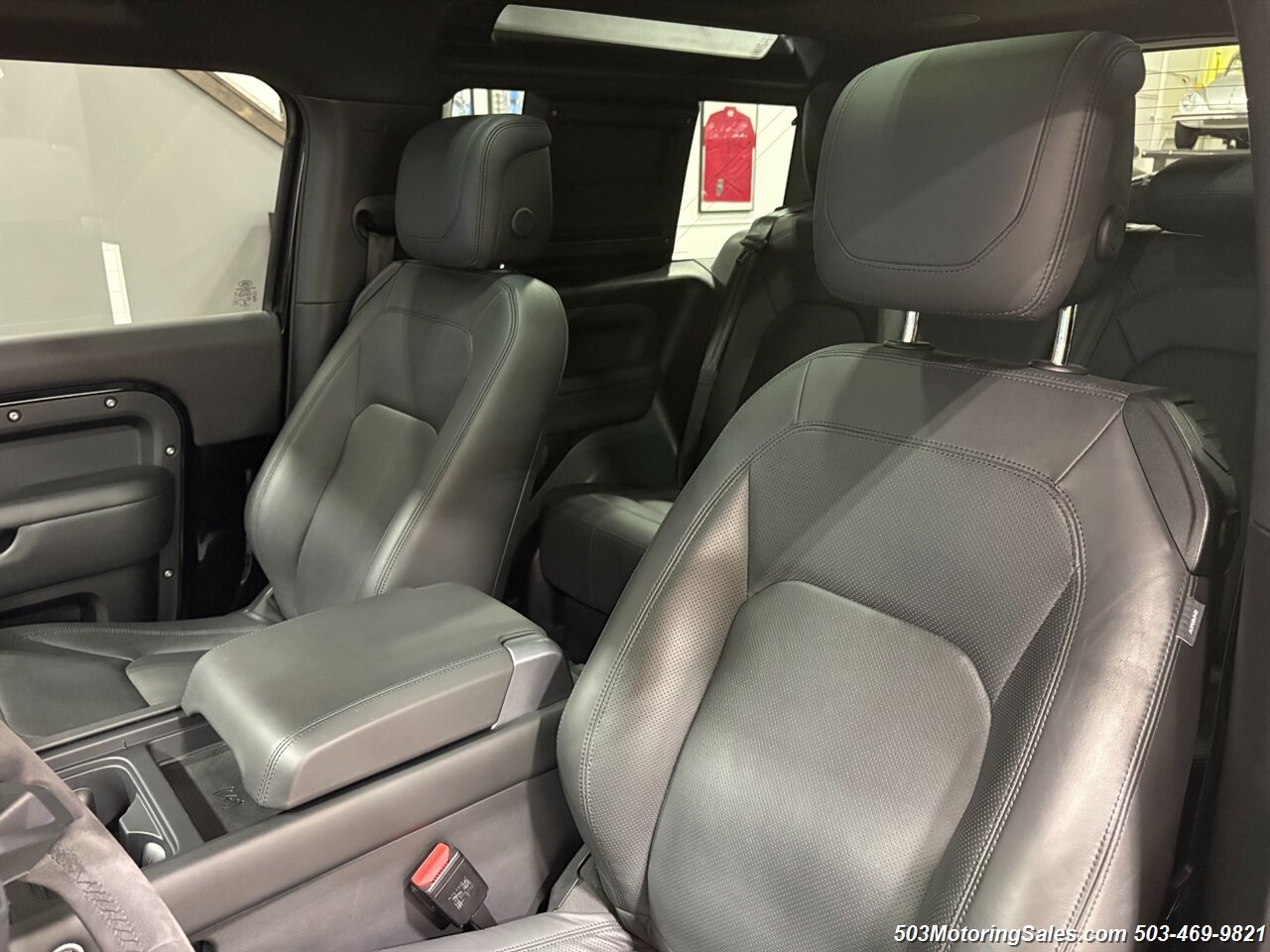 2023 Land Rover Defender 90 V8 URBAN - Photo 25 - Beaverton, OR 97005