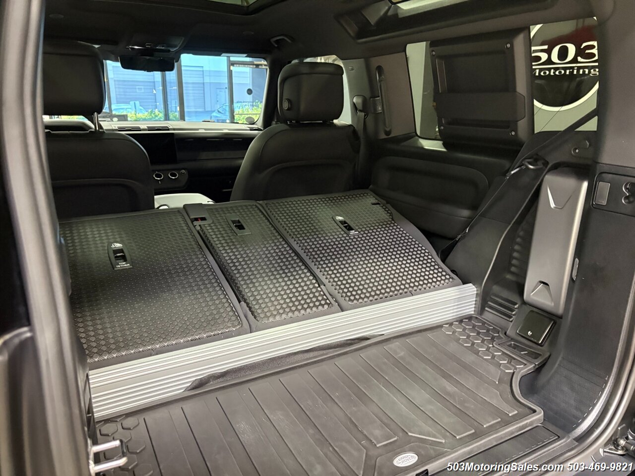 2023 Land Rover Defender 90 V8 URBAN - Photo 49 - Beaverton, OR 97005