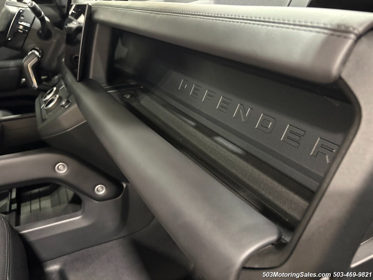 2023 Land Rover Defender 90 V8 URBAN - Photo 36 - Beaverton, OR 97005