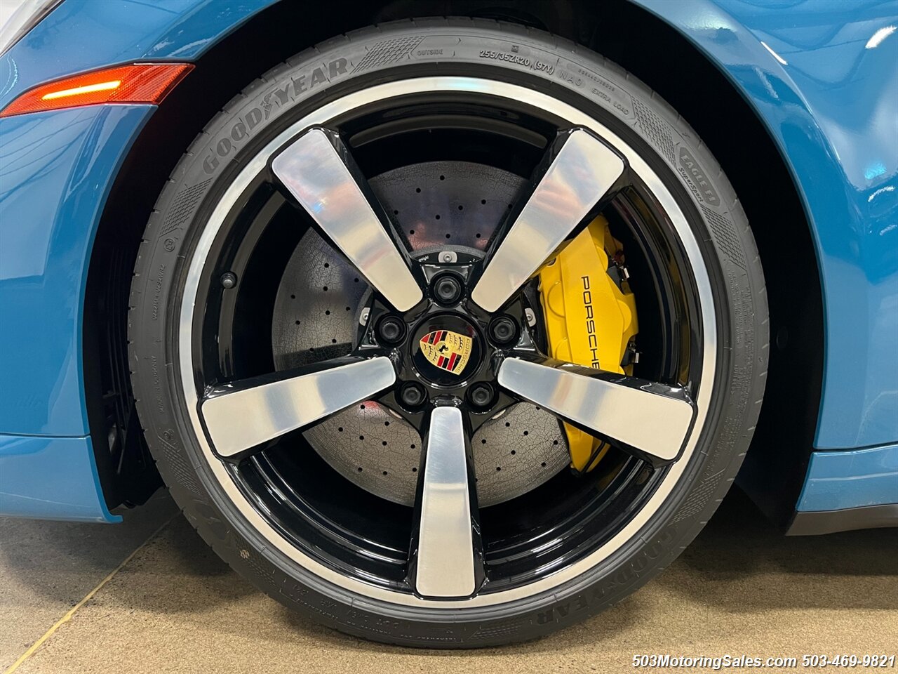 2021 Porsche 911 Turbo S   - Photo 21 - Beaverton, OR 97005