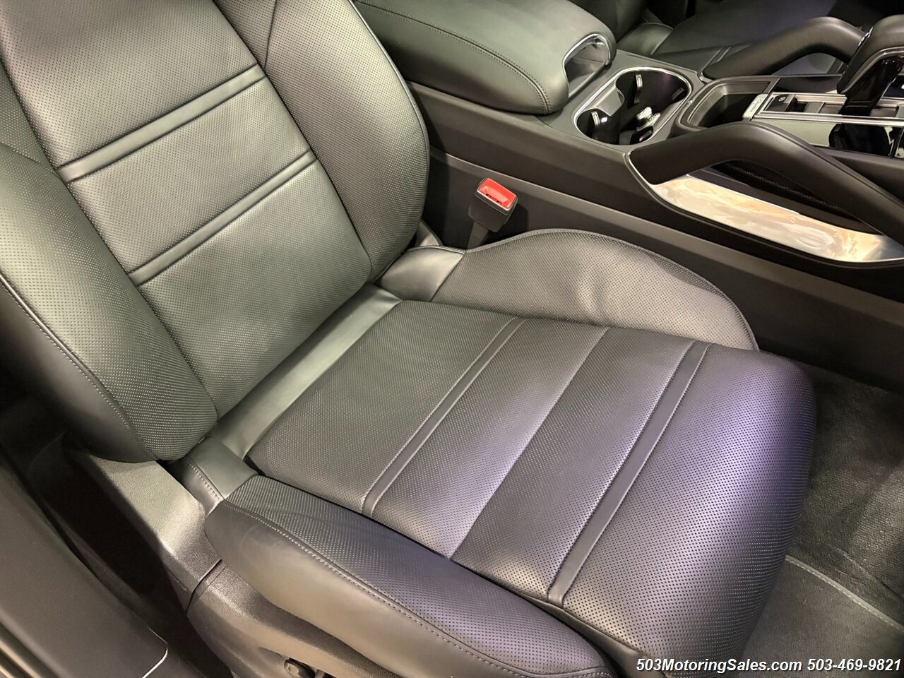 2022 Porsche Cayenne Turbo Coupe - Photo 39 - Beaverton, OR 97005